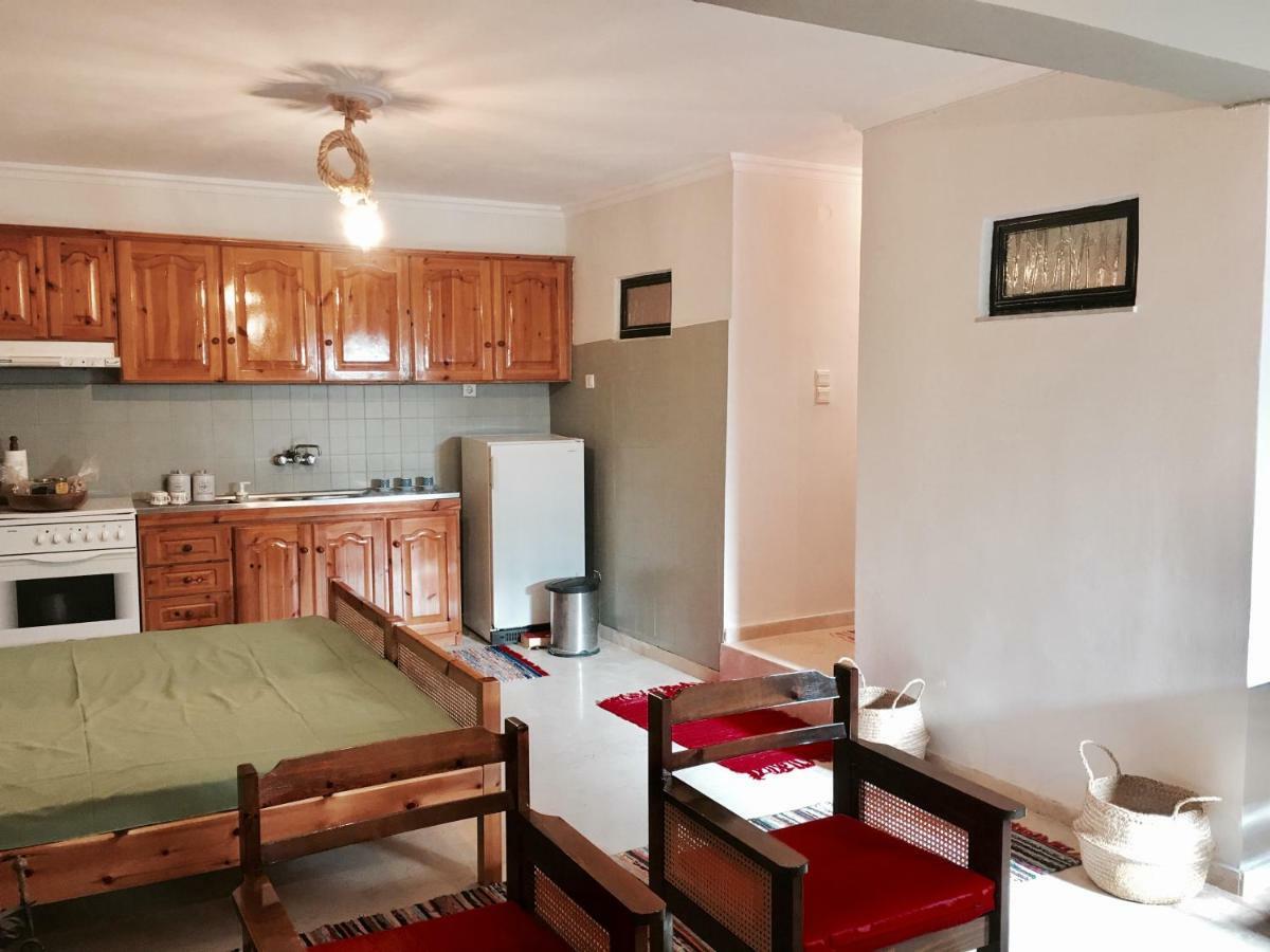 Vitina'S Little House Hotel Ngoại thất bức ảnh