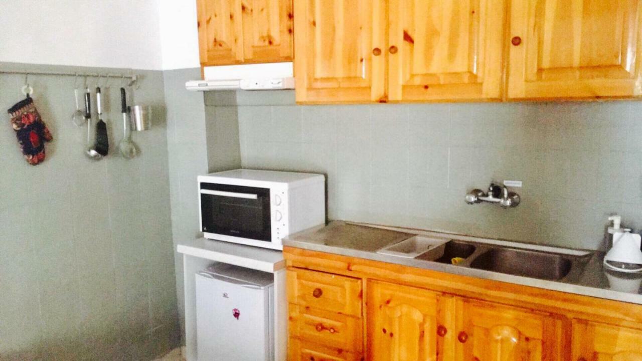 Vitina'S Little House Hotel Ngoại thất bức ảnh