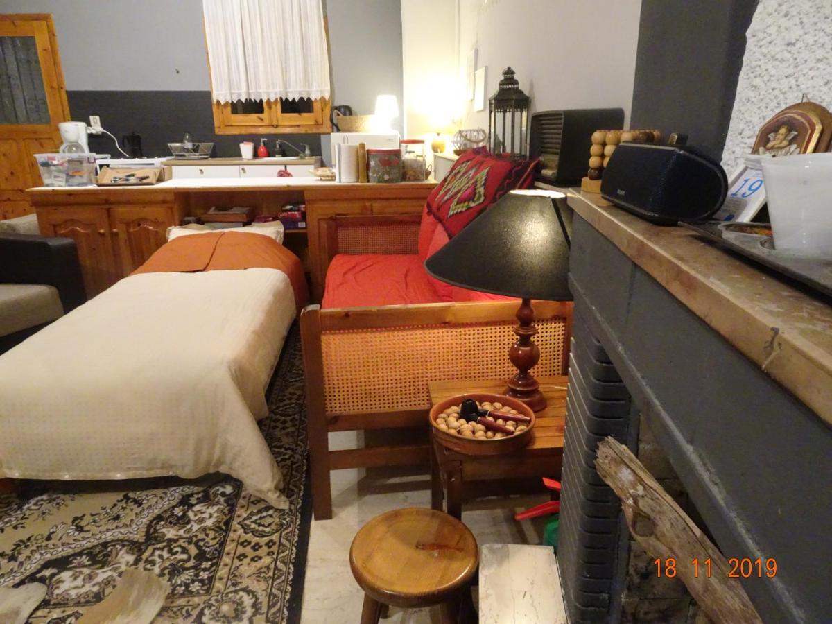 Vitina'S Little House Hotel Ngoại thất bức ảnh